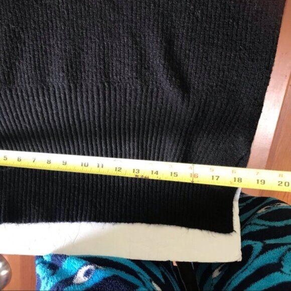 Grace NEW The Perfect Fit Oversized Wool Knit Mock Neck Side Slits Sweater Top M - Picture 13 of 14